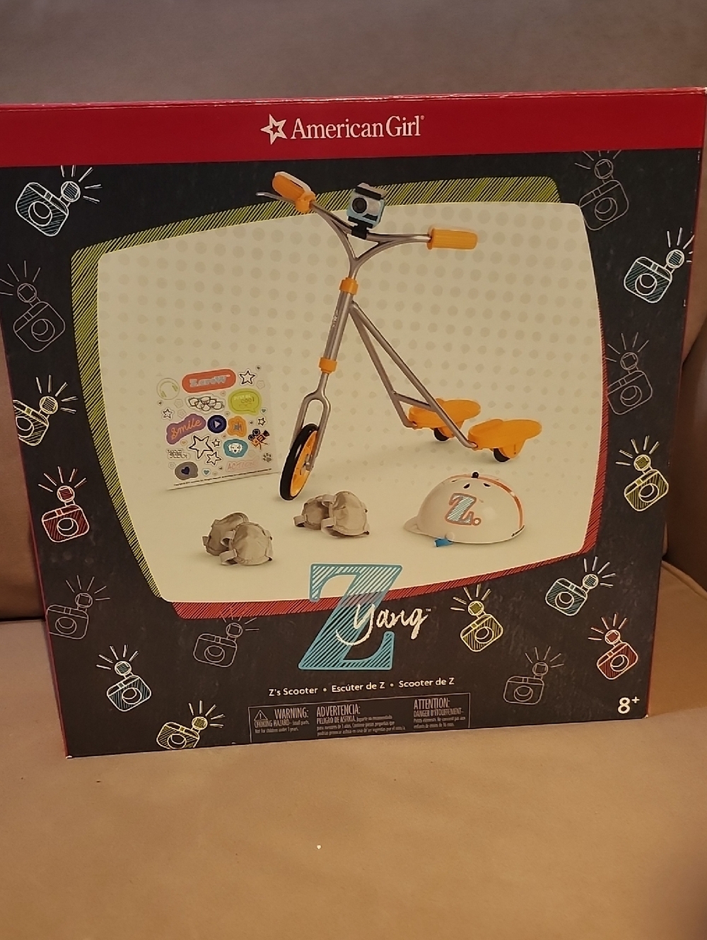American Girl Z Yang Scooter with Helmet, ✨️ALL Pieces Intact! ✨️